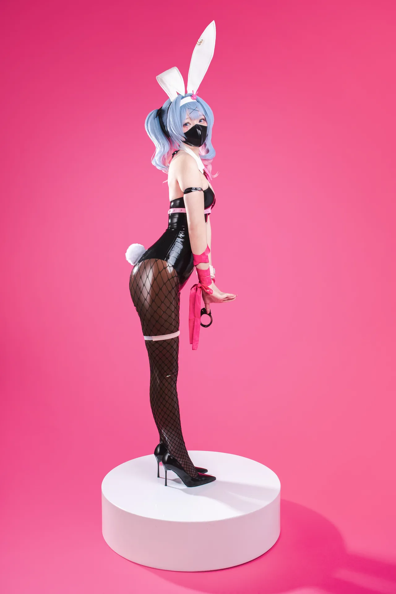 Sumire - Miku Rabbit Hole-erohere12.webp